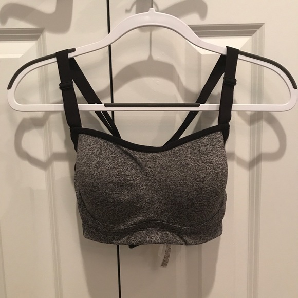 Victoria's Secret Other - VS Sport Underwire Sports Bra with Bra clips 32DD